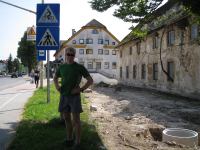 Cris beside road (OO.cup, Slovenia)