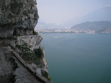 Big cliffs 2 (Lago di Garda) resize