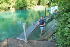 Cris goes swimming in Thun (Switzerland) resize