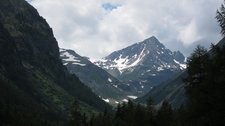View up towards Flüelapass (Switzerland) resize