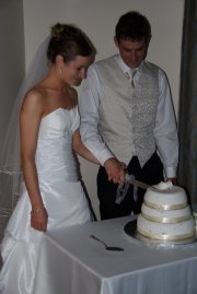 Cutting the cake (Ed and Abbie's wedding)