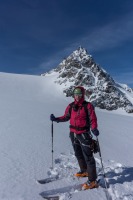 Cris and the vordere Jamspitze (Ski touring Jamtalhuette)
