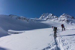 Taking a break on the Jamtalferner (Ski touring Jamtalhuette)