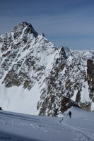 View towards Dreilaenderspitze (Ski touring Jamtalhuette)