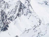 Johannes skiing down from Lampsenspitze (Multisport weekend in Austria March 2024)