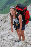 Frauke with pack 2 (Tramping Schrecksee, Austria)
