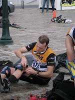 Aaron gets ready to skate (Portugal ARWC 2009)