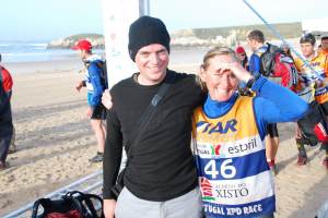 Cris and Mona at the finish (Portugal ARWC 2009)