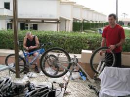 Setting up (Portugal ARWC 2009)