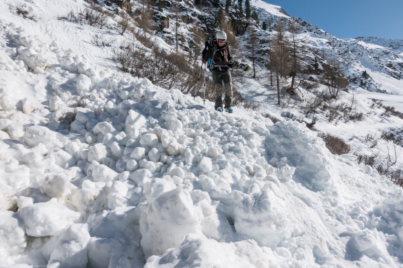 Leonie on avalanche debris (Arlberger Winterklettersteig March 2017)
