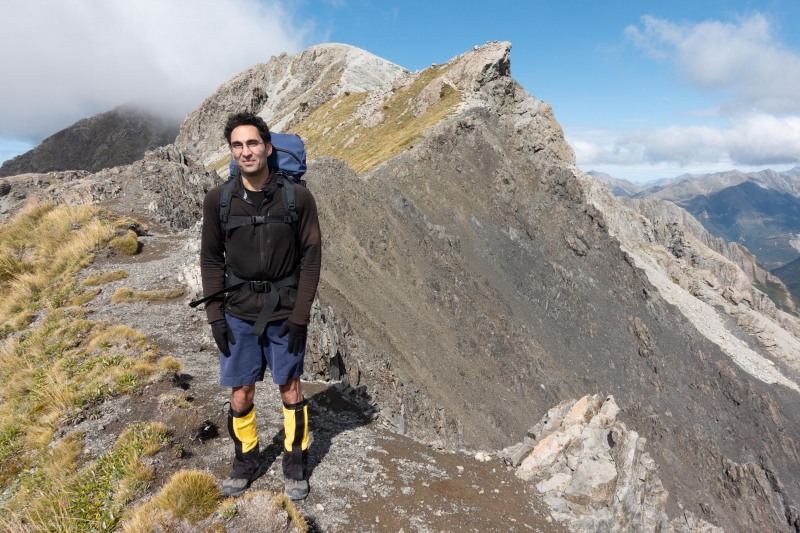 Jeremy on the ridge (Avalanche Crow Tramp April 2021)