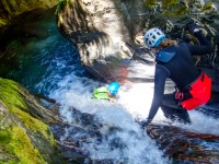 Climbing down (Canyoning Robinson Creek, Adventures with Craichel Jan 2022)
