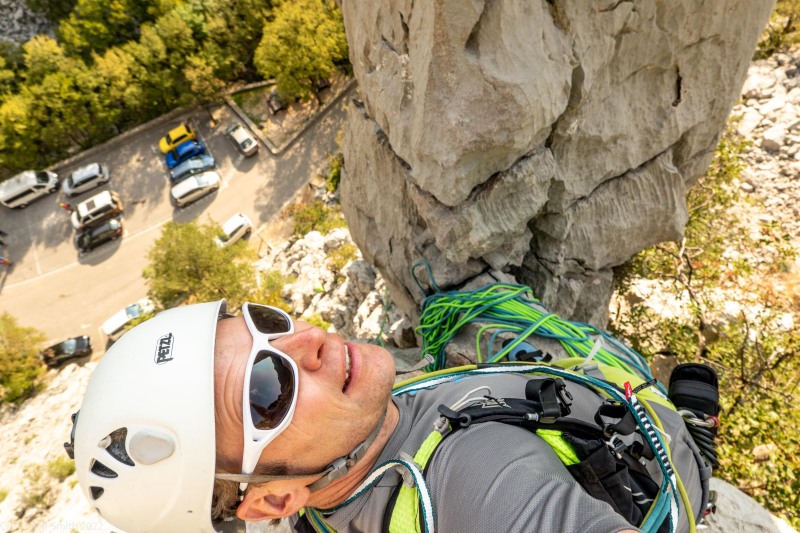 Cris starts up Nosrog (Climbing Croatia Oct 2022)