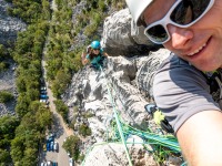 Ari climbing to the anchor (Climbing Croatia Oct 2022)