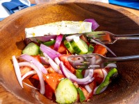 Fresh salad by the sea (Climbing Greece April 2023)