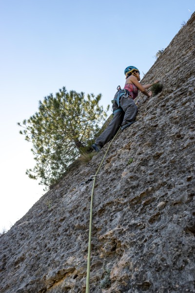 Ari climbing again (Climbing Margalef May 2024)