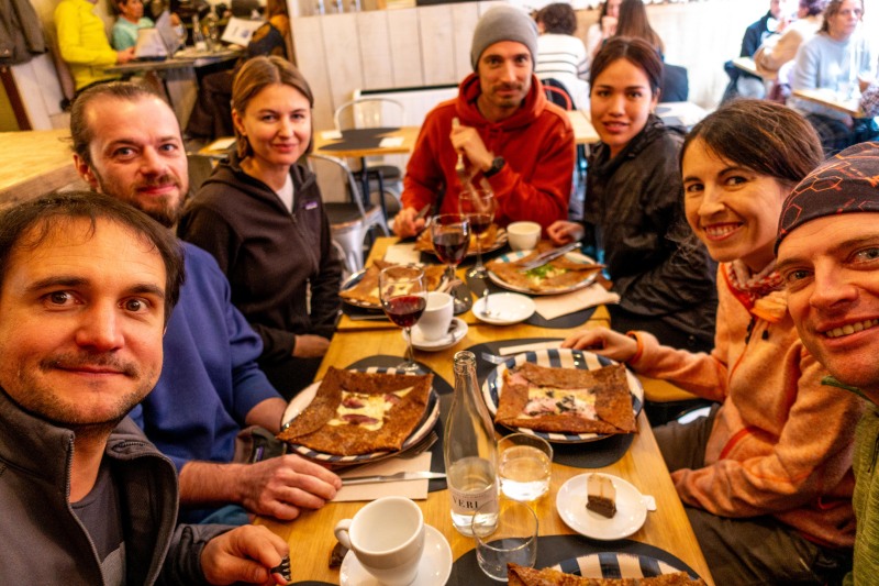 Eating crepes (Climbing weekend in Cerdanya)