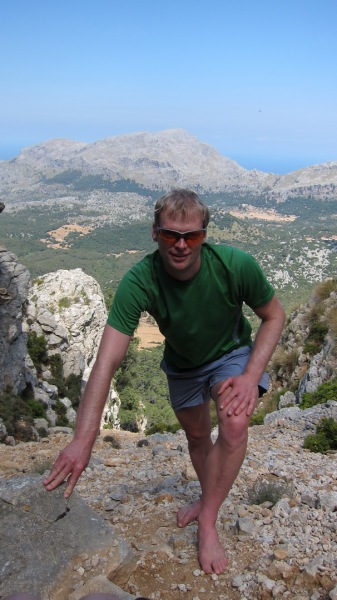 Cris climbing the mountain 2 (Mallorca)