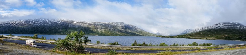 Partly sunny morning (Cycle Touring Norway 2016)