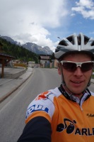 Cycling in the dolomites (Cycling Dolomites)