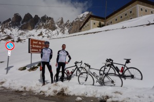 Marco and Thomas riding in the snow (Cycling Dolomites)