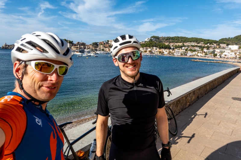 Johannes and Cris cycling (Cycling in Mallorca Oct 2025)