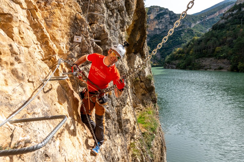 Cris on the swing (Ferrata Adventures Ager Oct 2025)