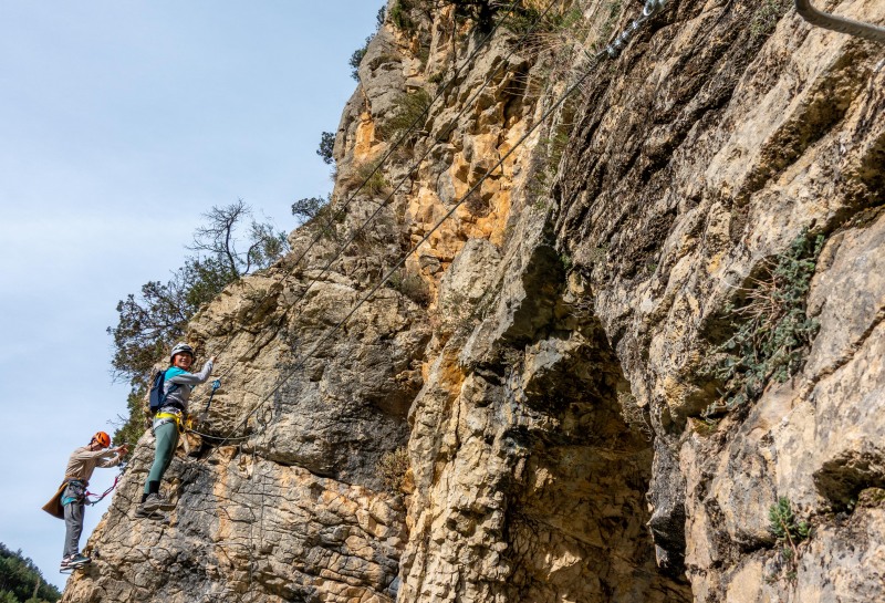 Mei and Pol on the ferrata (Ferrata Adventures Ager Oct 2025)
