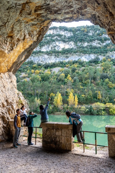 Pointing (Ferrata Adventures Ager Oct 2025)