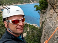 Cris climbing at Pedra Lunga (Holidays in Sardinia May 2023)