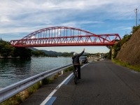 Ari and the red bridge (Japan 2024)