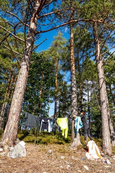 Hanging out the gear to dry at lunch (Kayaking Sweden Sept 2023)