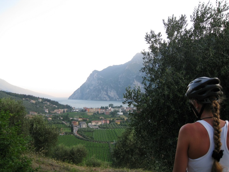 Frauke and view towards Riva (Lago di Garda, Italy)