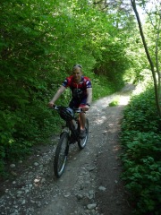 Cris on mountain bike (Lago di Garda)