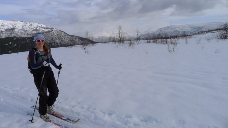 Emily on skis (Rørnestinden, Norway)
