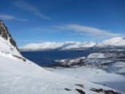 View towards the lodge (Tafeltinden, Norway)