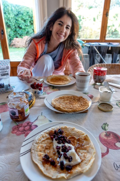 Ari and pancakes (Muntanyes de Prades Dec 2025)