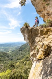 Ari looks out from Via ferrada La Trona (Muntanyes de Prades May 2022)