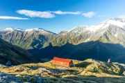 French Ridge hut in the morning (Adventures with Craichel Jan 2022)