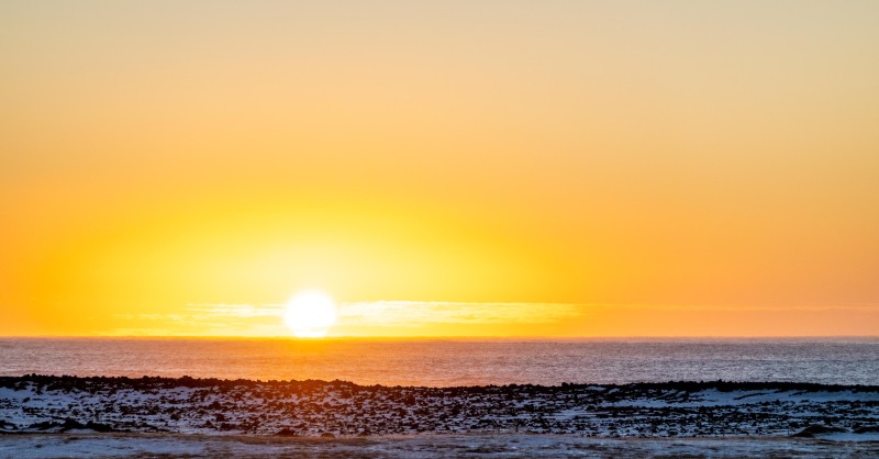 Sunset at the coast (Iceland January 2023)