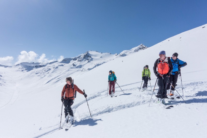 The gang (Ski touring Martin Busch Huette)