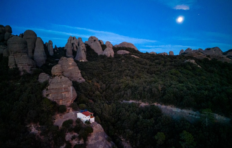 View of Refugi d'Agulles Vicenç Barbé (Weekend in Montserrat Nov 2023)