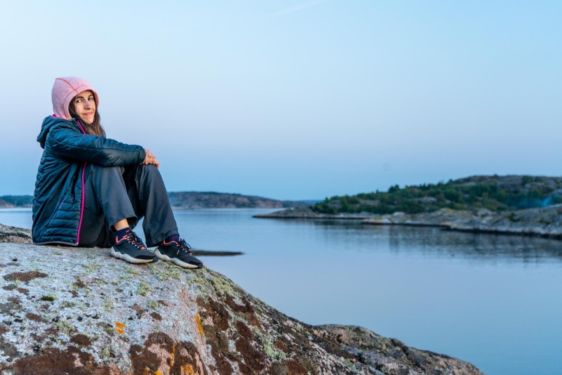 Ari sitting (Seakayaking Sweden, August 2024)