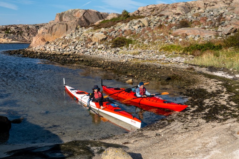 Landing for the night (Seakayaking Sweden, August 2024)