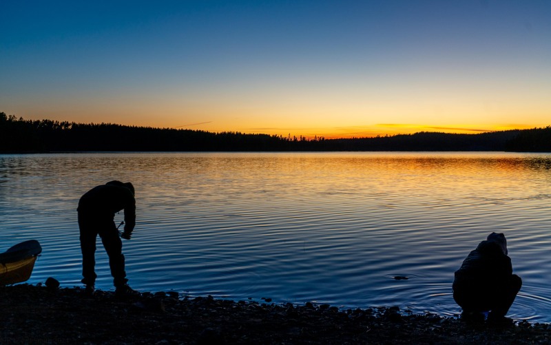 Washing up (Seakayaking Sweden, August 2024)