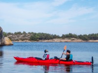 Julie and Phil on the water (Seakayaking Sweden, August 2024)