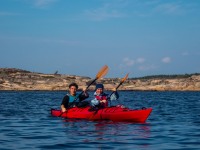 Phil and Julie kayaking (Seakayaking Sweden, August 2024)