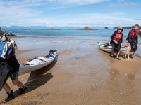 Arriving at Mosquito Bay (Seakayaking Abel Tasman April 2021)
