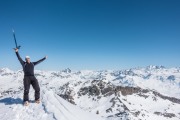 Cris on the summit of Mazzaspitz (Ski touring Avers March 2019)