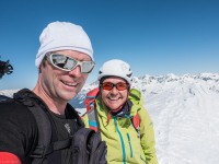 Cris and Helga on the summit (Ski touring Avers March 2019)